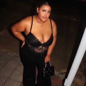 Meet your Posher, Aniya